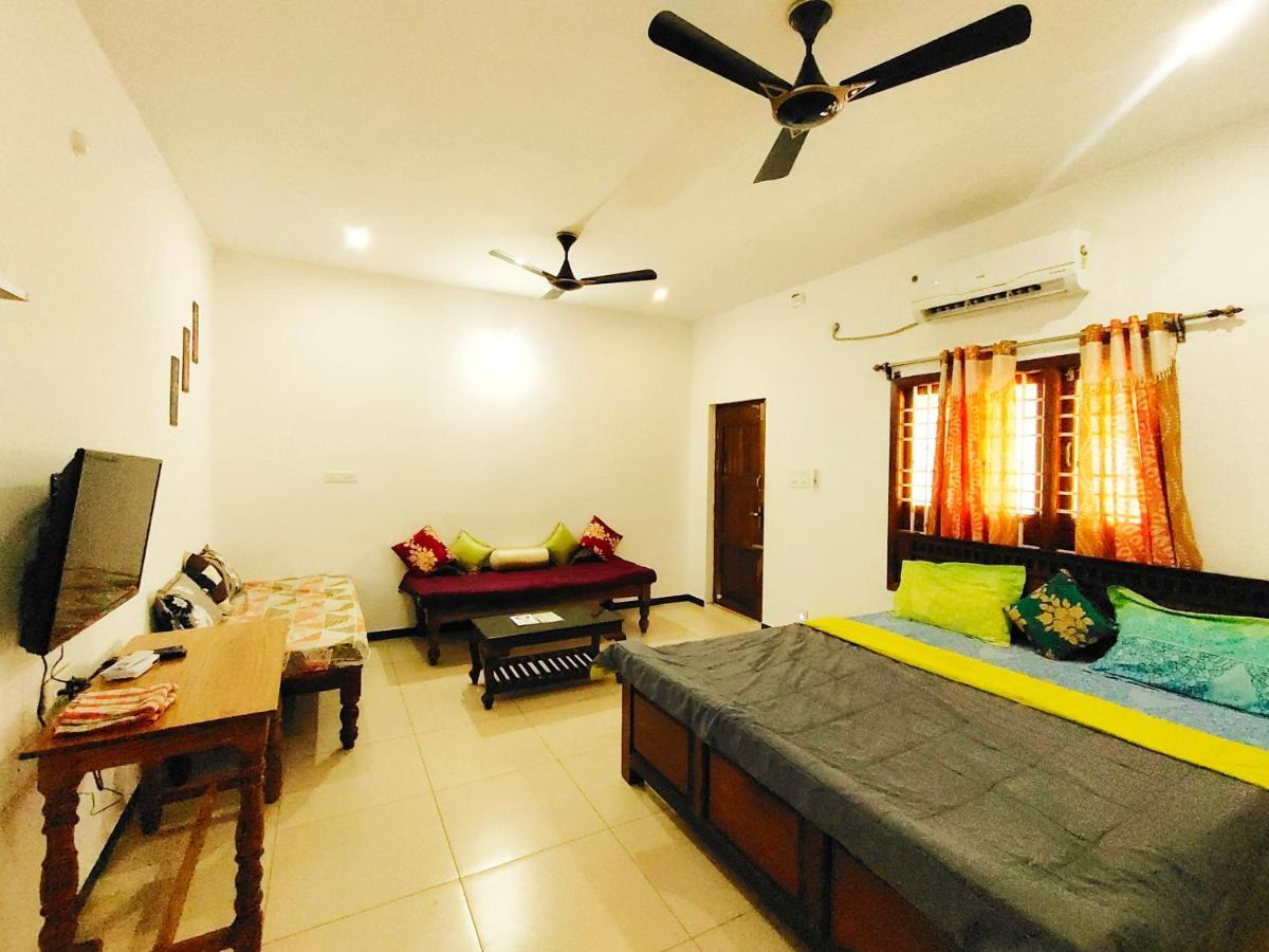 De Asian Villa Pondicherry Auroville Buitenkant foto