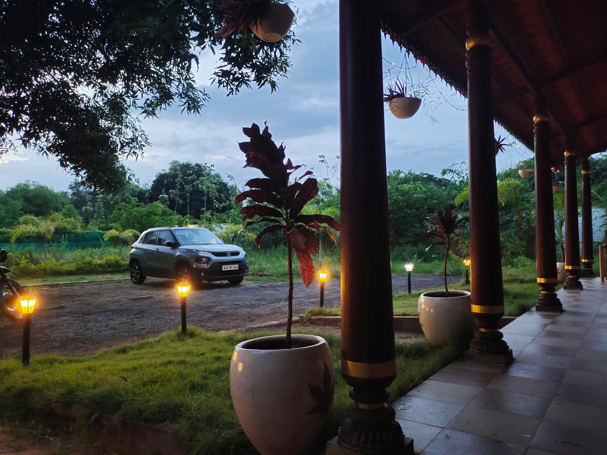 De Asian Villa Pondicherry Auroville Buitenkant foto